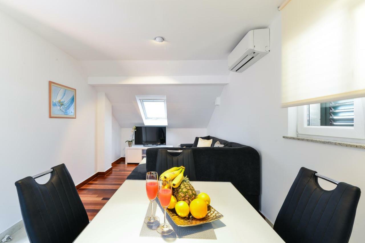 Lily Apartment *