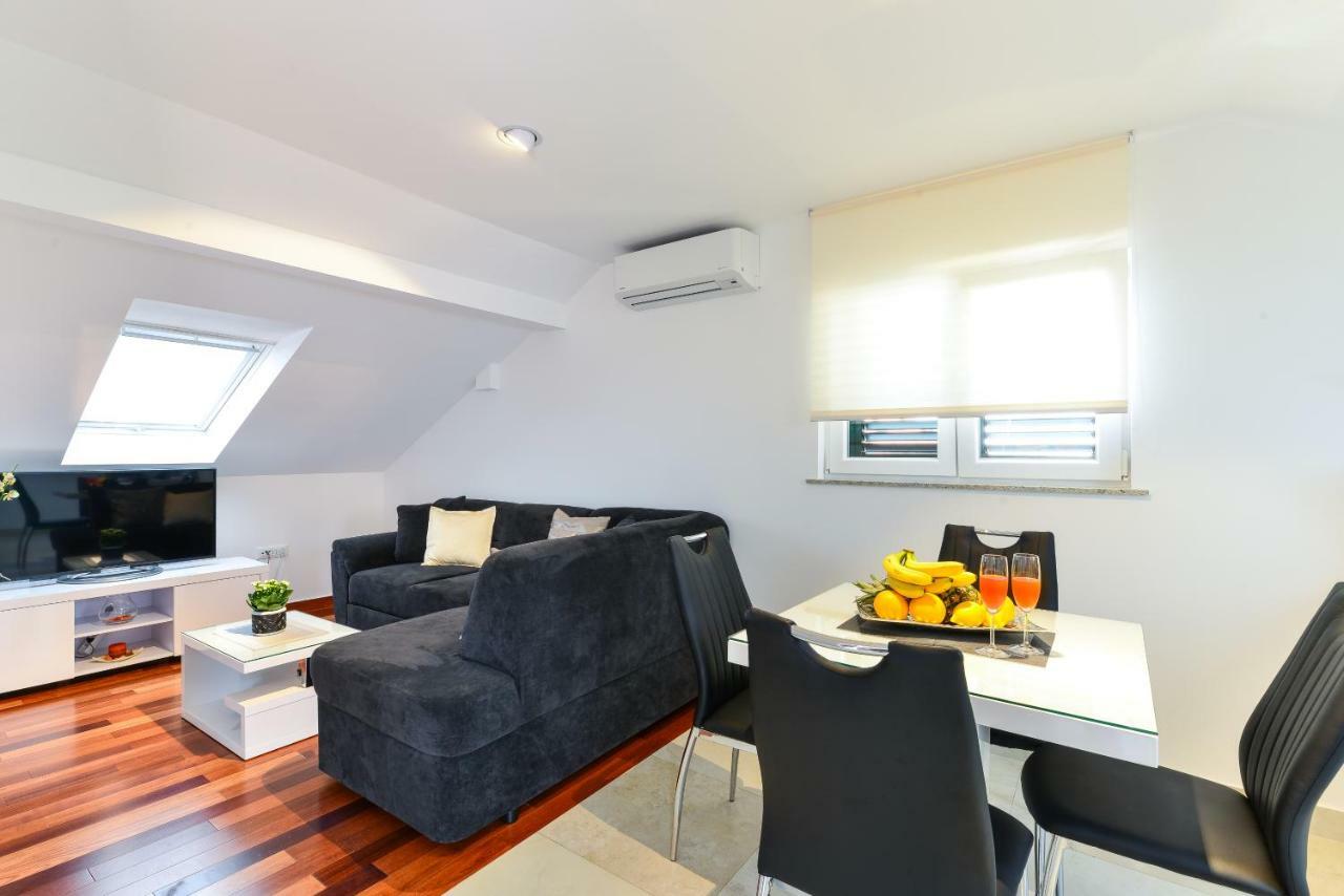 Lily Apartment *